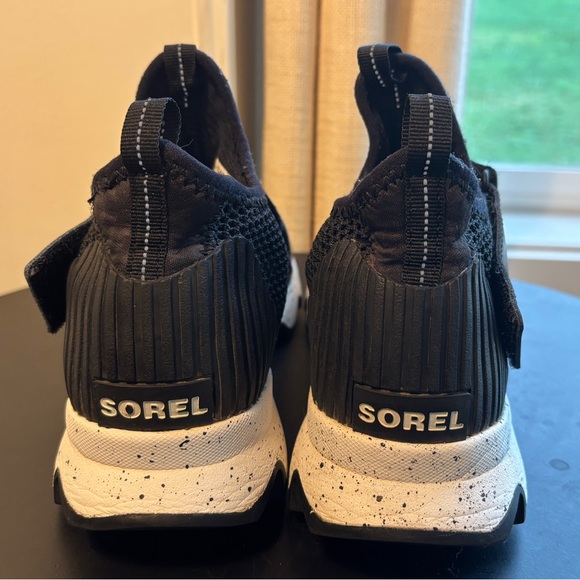 Sorel Kinetic Sneakers - Picture 2 of 5